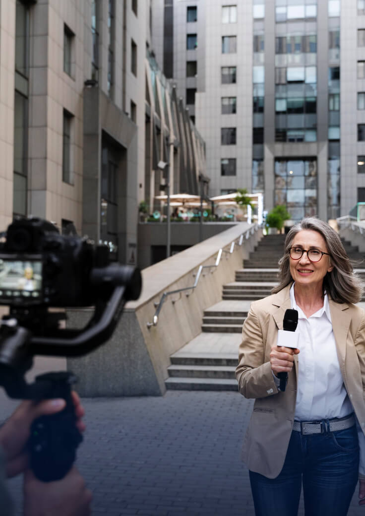 户外新闻报道采访-1号娱乐科技